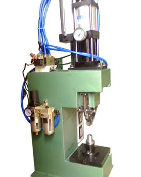 鉚接機(jī)壓力多少合適？按照物體厚度決定！
